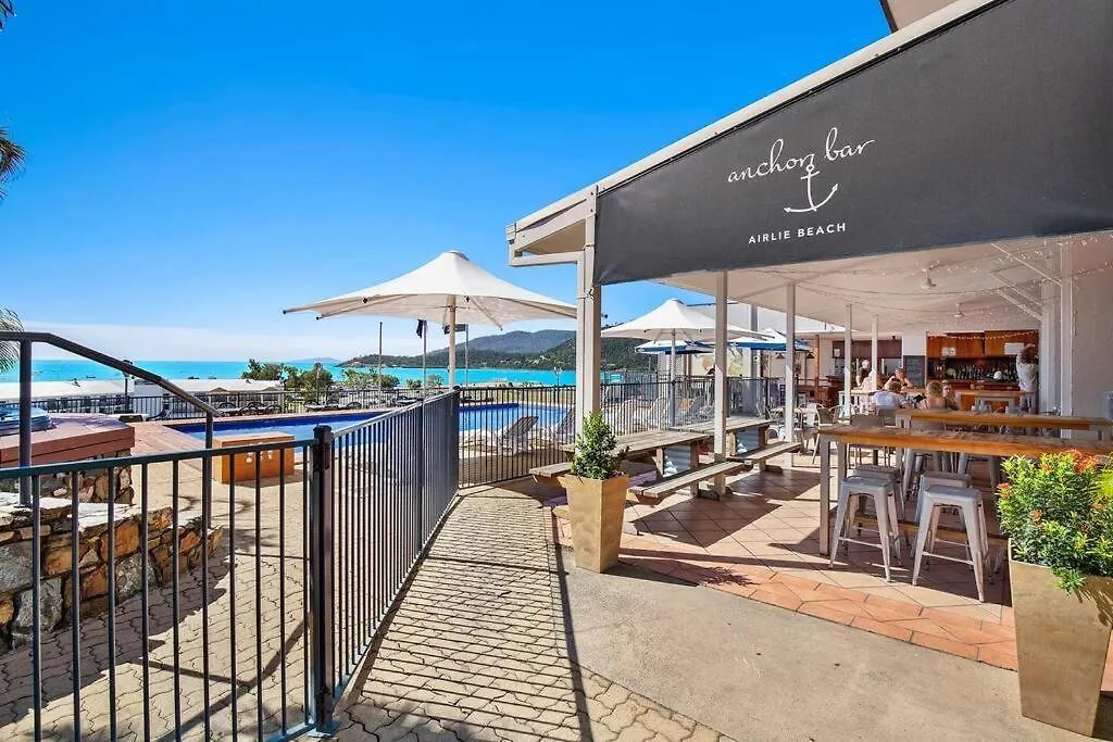 Ocean View 33A Studio Pool Ocean View Wifi Airlie Beach