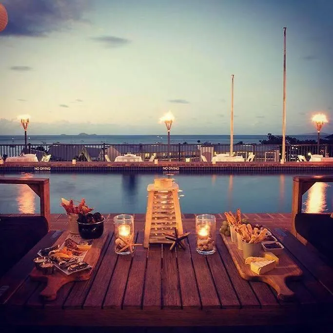 Ocean View 33A Studio Pool Ocean View Wifi Airlie Beach